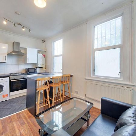 Готель Cozy London Flat Екстер'єр фото
