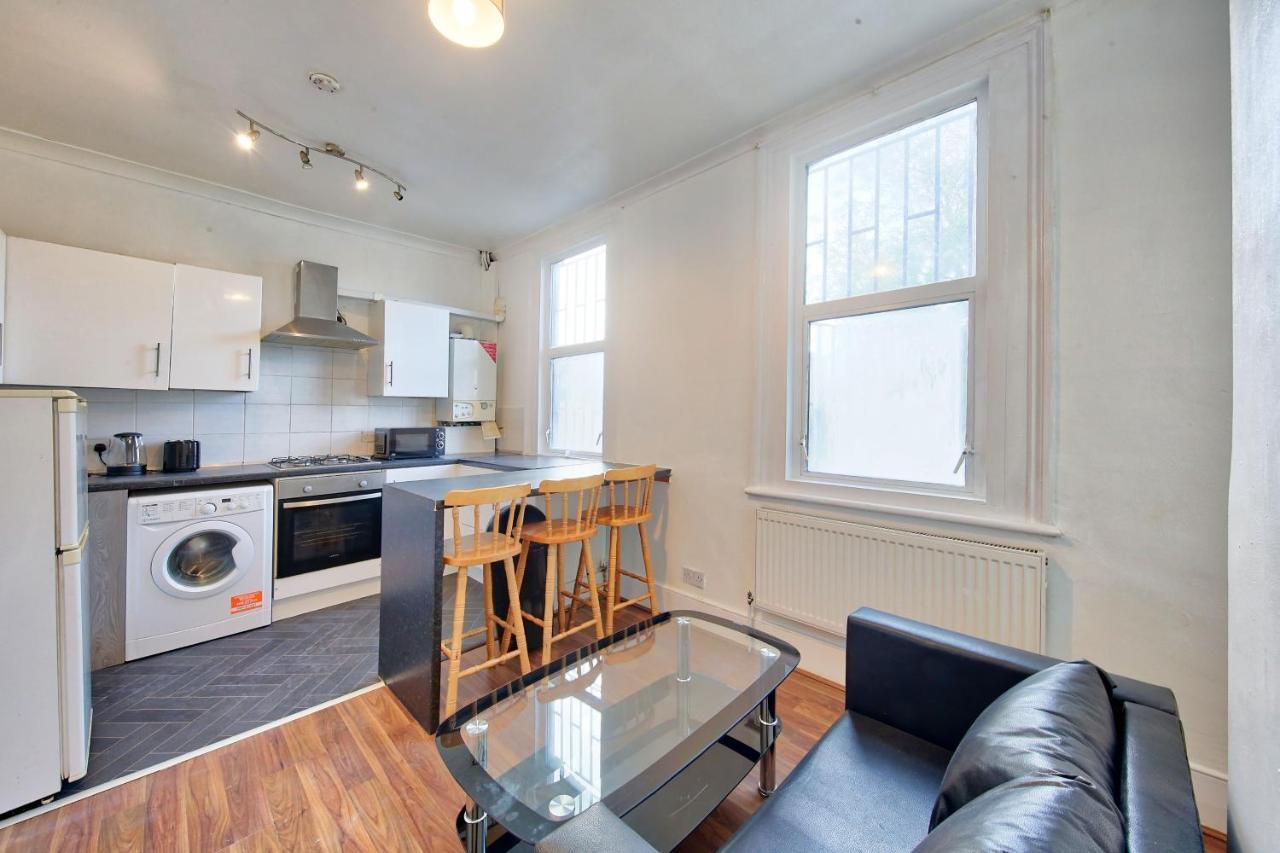 Готель Cozy London Flat Екстер'єр фото